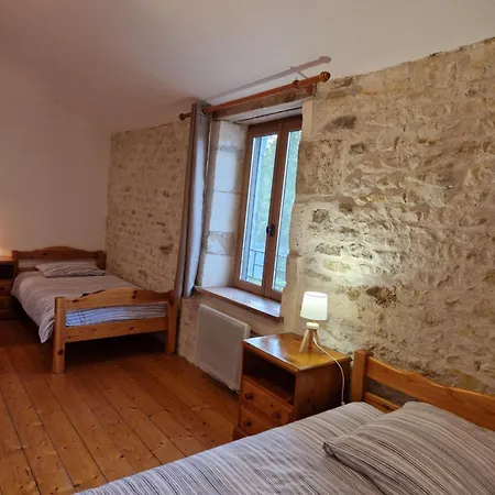 度假居 Le Bois Fleuri : Ensemble De 3 Avec Piscine Pour 18 Personnes